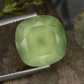 Prehnite naturale verde da 6,47 ct, taglio a cuscino, traslucido