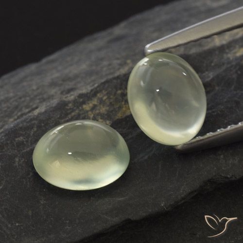 1.99ctw Naturale Olive Green  Prehnite, Ovale, Trasparente