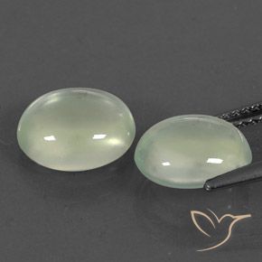 Gemme di Prehnite Verde grigiastro naturale da 5.26 ct, Ovale, Trasparente/Traslucido