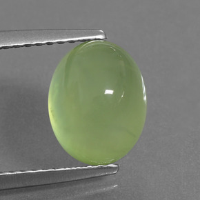 Prehnite naturale verde da 4,27 ct, taglio ovale, traslucido
