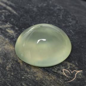 Prehnite Pale Pear Green  naturale da 2.77 ct, Ovale, Trasparente