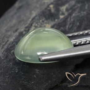 Prehnite Verde salvia molto chiaro naturale da 2.68 ct, Ovale, Trasparente