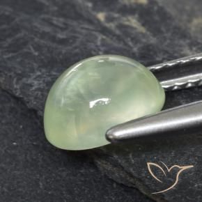 Prehnite Pale Green  naturale da 1.59 ct, Ovale, Trasparente