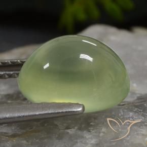 Prehnite naturale verde da 3,26 ct, taglio ovale, traslucido