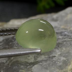 Prehnite Lime Green  naturale da 3.09 ct, Taglio ovale, Traslucido