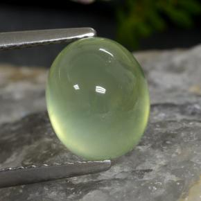Prehnite naturale verde da 3,45 ct, taglio ovale, traslucido