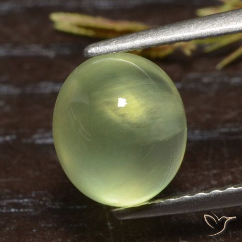 2.71ct Naturale Verde chiaro Prehnite, Ovale, Traslucido