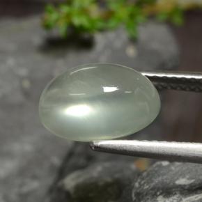 Prehnite Pale Green  naturale da 3.57 ct, Taglio ovale, Trasparente