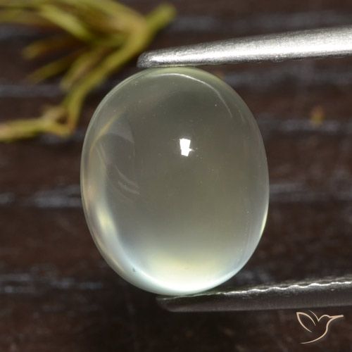 3.56ct Naturale Medium Green  Prehnite, Ovale, Trasparente