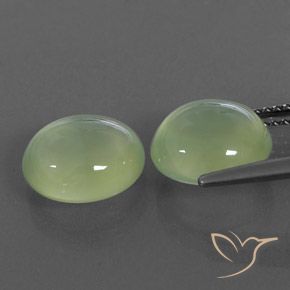 Gemme di Prehnite Medium Green  naturale da 6.96 ct, Ovale, Trasparente/Traslucido