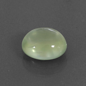 Prehnite naturale verde da 1,43 ct, taglio ovale, trasparente