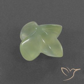Prehnite Pale Pear Green  naturale da 5.10 ct, Taglio a fiore, Trasparente/Traslucido