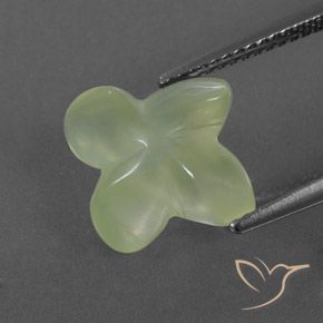 Prehnite Pale Pear Green  naturale da 5.10 ct, Taglio a fiore, Trasparente/Traslucido