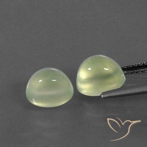 Gemme di Prehnite Verde grigiastro naturale da 3.71 ct, Ovale, Trasparente/Traslucido