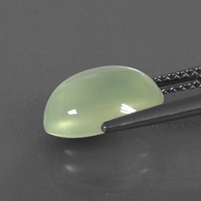 Prehnite naturale verde da 3,91 ct, taglio ovale, trasparente