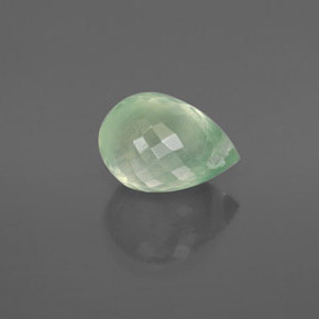 Prehnite naturale verde da 2,46 ct, briolette, trasparente