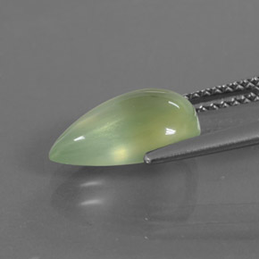Prehnite naturale verde da 2,92 ct, taglio a pera, trasparente