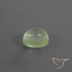 Prehnite Verde medio naturale da 3.07 ct, Ovale, Trasparente