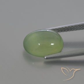 Prehnite Verde medio naturale da 3.64 ct, Ovale, Trasparente/Traslucido