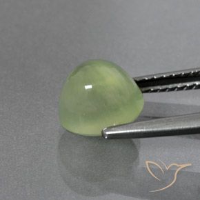 Prehnite Verde Pera Pallido naturale da 2.85 ct, Ovale, Trasparente/Traslucido