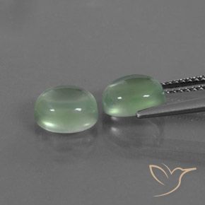 Gemme di Prehnite Verde caldo naturale da 4.04 ct, Ovale, Trasparente