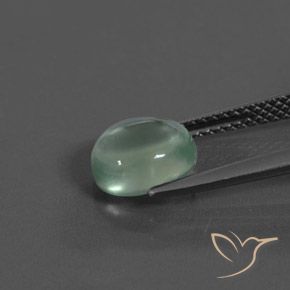 Prehnite Verde Menta Chiaro naturale da 2.02 ct, Ovale, Trasparente
