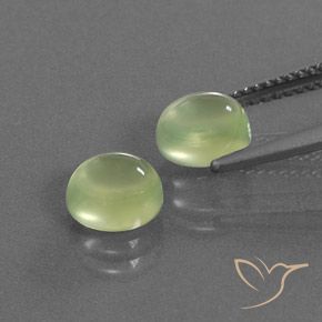 Gemme di Prehnite Verde medio naturale da 2.91 ct, Ovale, Trasparente