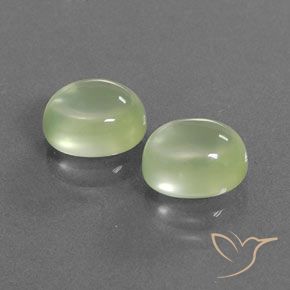 Gemme di Prehnite Verde Pera Pallido naturale da 4.64 ct, Ovale, Trasparente/Traslucido