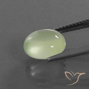 Prehnite Verde grigiastro naturale da 2.95 ct, Ovale, Trasparente/Traslucido
