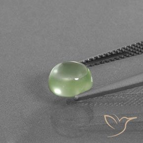 Prehnite Verde Pera Pallido naturale da 1.76 ct, Ovale, Trasparente