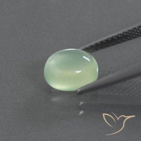Prehnite Verde Pera Chiaro naturale da 2.21 ct, Ovale, Trasparente/Traslucido