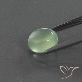 Prehnite Verde Pera Chiaro naturale da 2.17 ct, Ovale, Trasparente/Traslucido