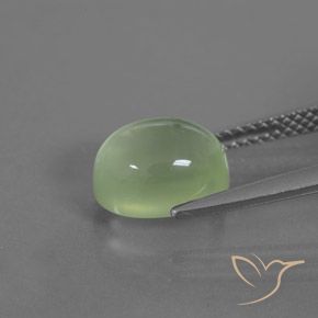 Prehnite Verde Pera Pallido naturale da 3.45 ct, Ovale, Trasparente/Traslucido