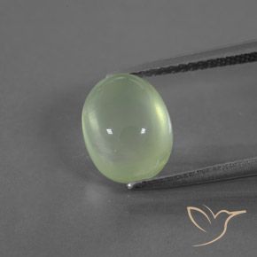 3.39ct Naturale Verde medio Prehnite, Ovale, Trasparente