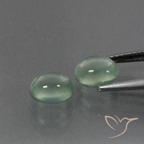 Gemme di Prehnite Verde caldo naturale da 3.23 ct, Ovale, Trasparente