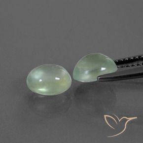 Gemme di Prehnite Verde giallastro pallido naturale da 2.65 ct, Ovale, Trasparente