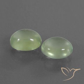 Gemme di Prehnite Verde Pera Pallido naturale da 4.39 ct, Ovale, Trasparente