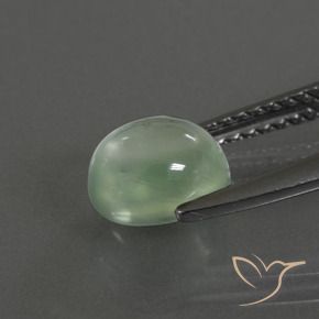 Prehnite Verde caldo naturale da 1.70 ct, Ovale, Trasparente