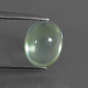 Prehnite naturale verde da 2,52 ct, taglio ovale, trasparente