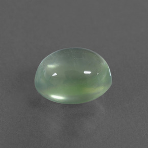 Prehnite naturale verde da 2,52 ct, taglio ovale, trasparente