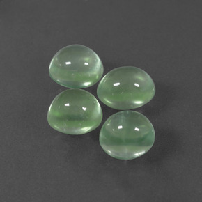 Prehnite naturale verde da  ct, taglio ovale, trasparente