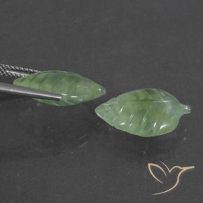 Gemme di Prehnite Verde medio naturale da 11.57 ct, Taglio a fantasia, Traslucido
