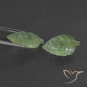 Gemme di Prehnite Verde medio naturale da 14.77 ct, Taglio a fantasia, Traslucido