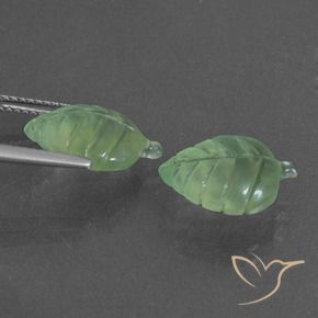 Gemme di Prehnite Verde terroso pallido naturale da 8.81 ct, Taglio a fantasia, Traslucido