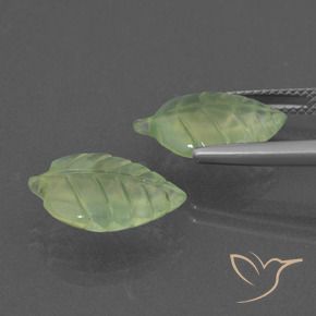 Gemme di Prehnite Verde medio naturale da 10.55 ct, Taglio a fantasia, Traslucido