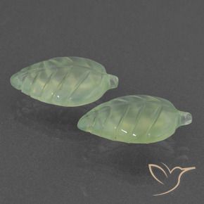 Gemme di Prehnite Verde medio naturale da 13.06 ct, Taglio a fantasia, Traslucido