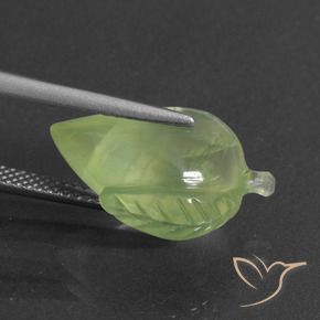 Prehnite Verde giallastro naturale da 10.11 ct, Taglio a fantasia, Traslucido