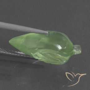 Prehnite Verde medio naturale da 9.43 ct, Taglio a fantasia, Traslucido