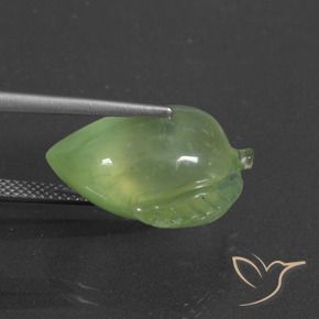 Prehnite Verde medio naturale da 16.61 ct, Taglio a fantasia, Traslucido