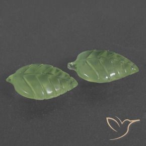 Gemme di Prehnite Verde Pera Pallido naturale da 13.24 ct, Taglio a fantasia, Traslucido